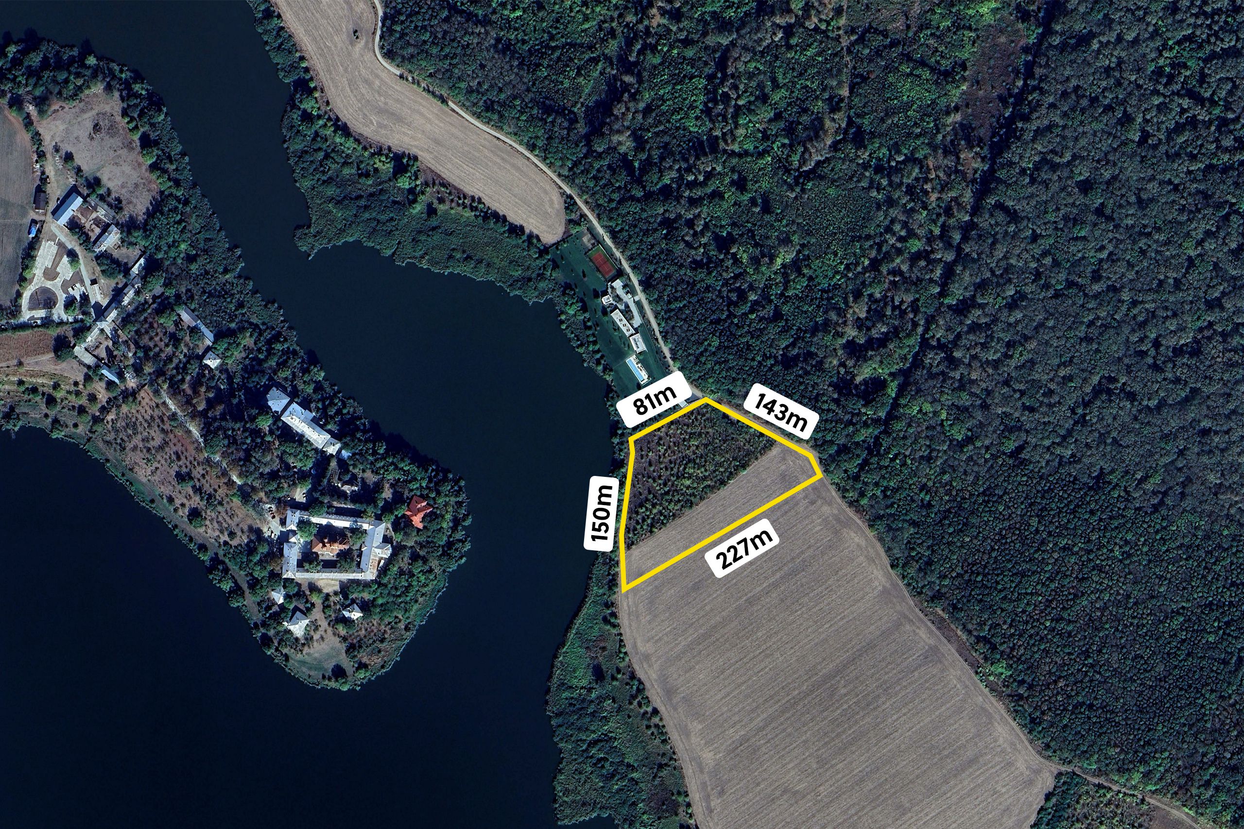 Land for Sale near Căldărușani Forest area - Gruiu, Ilfov